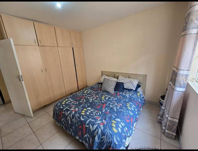 1 BEDROOM APARTMENT FOR SALE IN OVERPORT